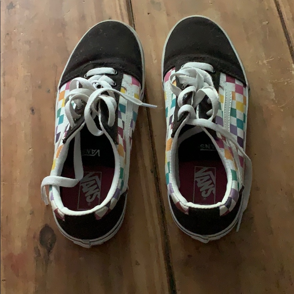 Checkered Vans Girls size 4 Good condition